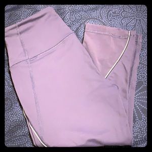 Knockout by Victoria Sport Crop